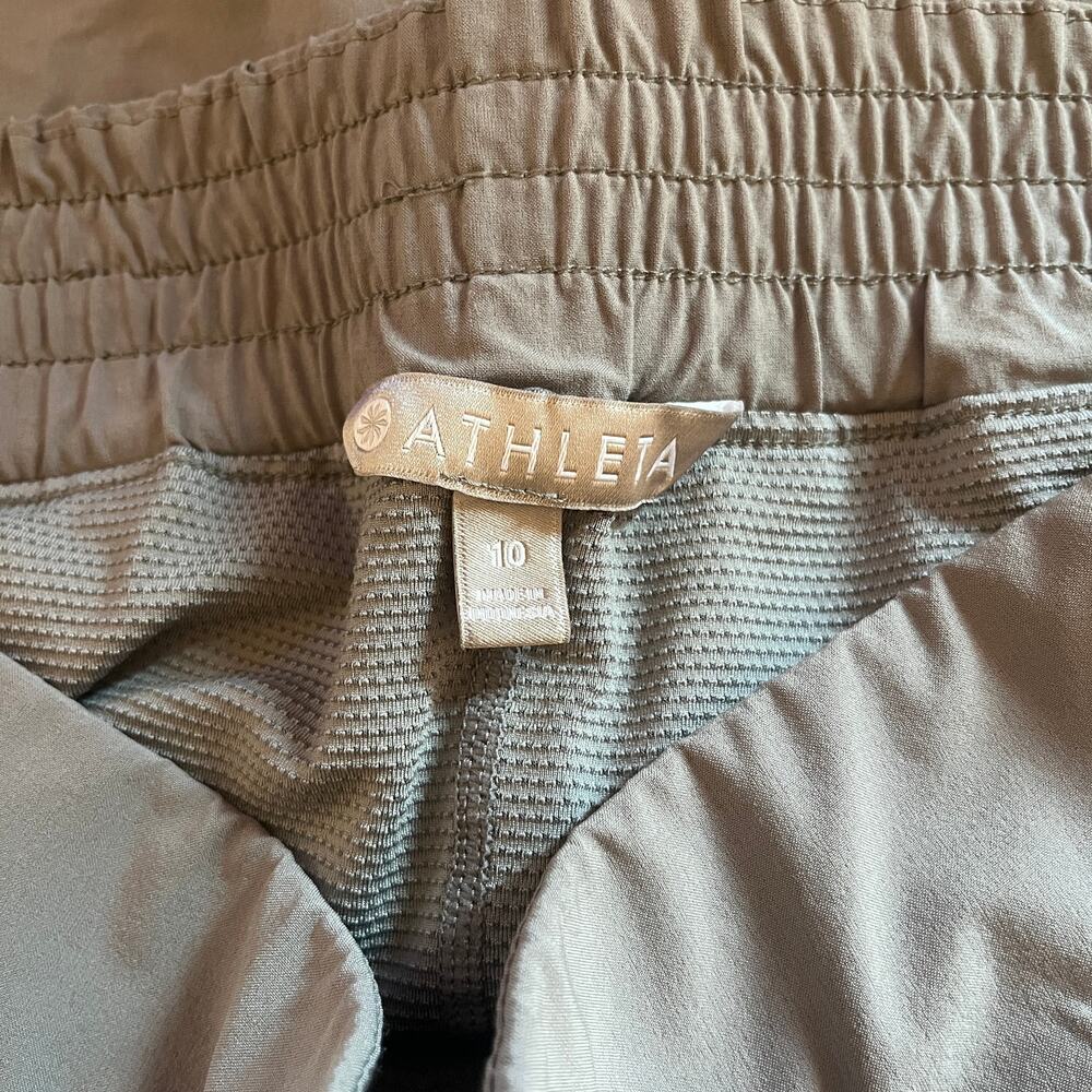 Athleta Skort Skirt Chelsea Cargo Built In Shorts Golf Tennis Athleisure Size 10 - Picture 4 of 5